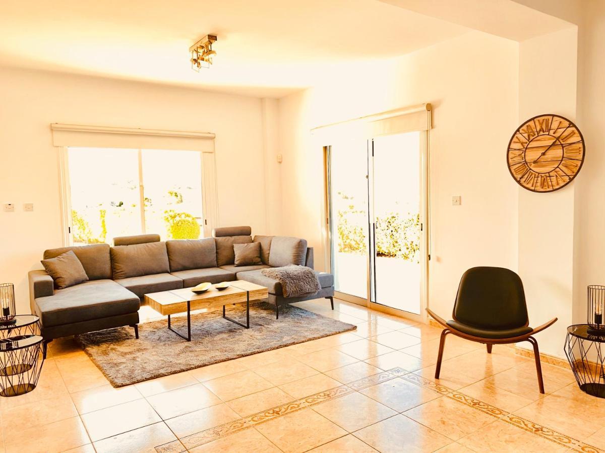 Acropolis Villa 8 Klorakas Dış mekan fotoğraf