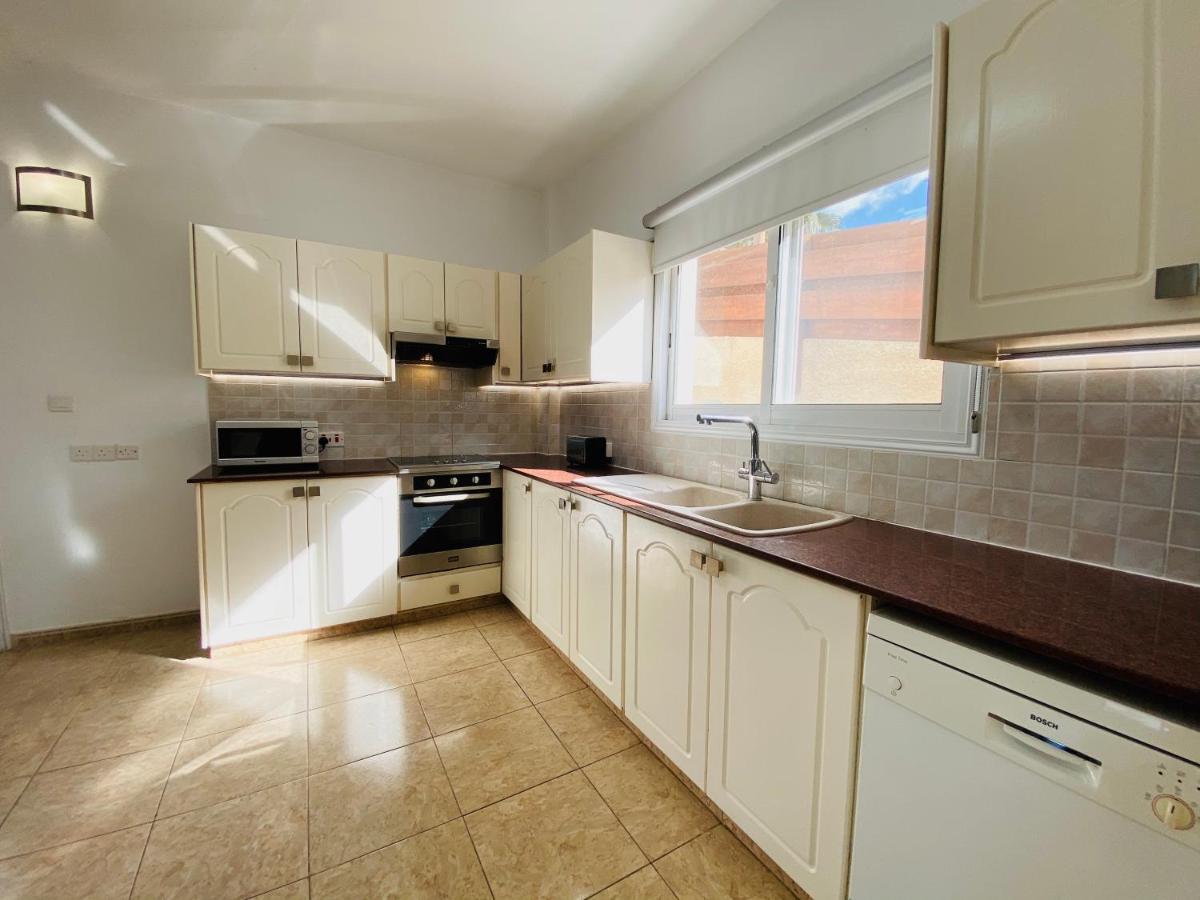 Acropolis Villa 8 Klorakas Dış mekan fotoğraf